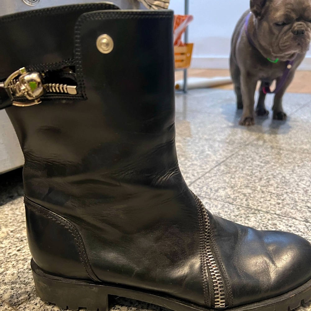 Alexander McQueen leather zip boots vintage but pristine condition.